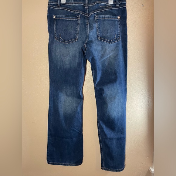 INC International Concepts Boot Leg Curvy Fit Long Jeans - Picture 2 of 5